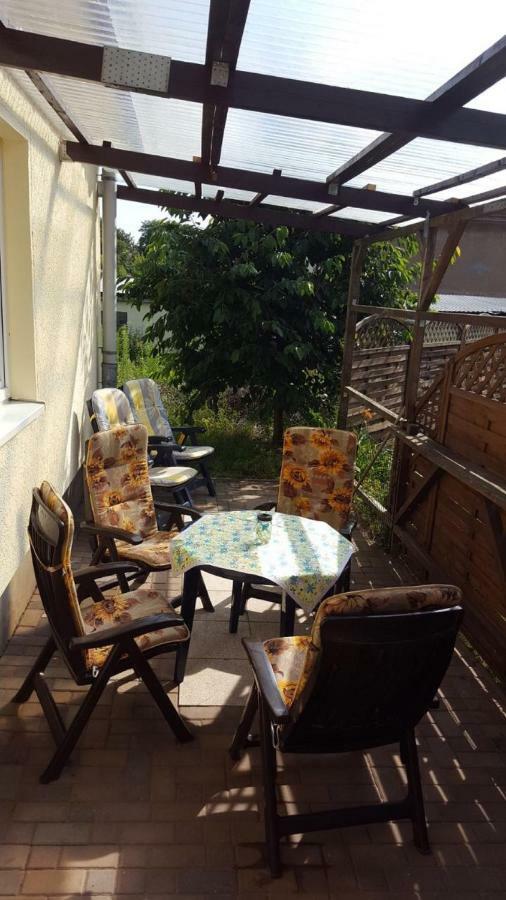 Ferienwohnung Нойстрелиц Екстериор снимка